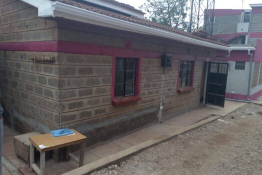 BEDSITTERS TO LET IN THOME